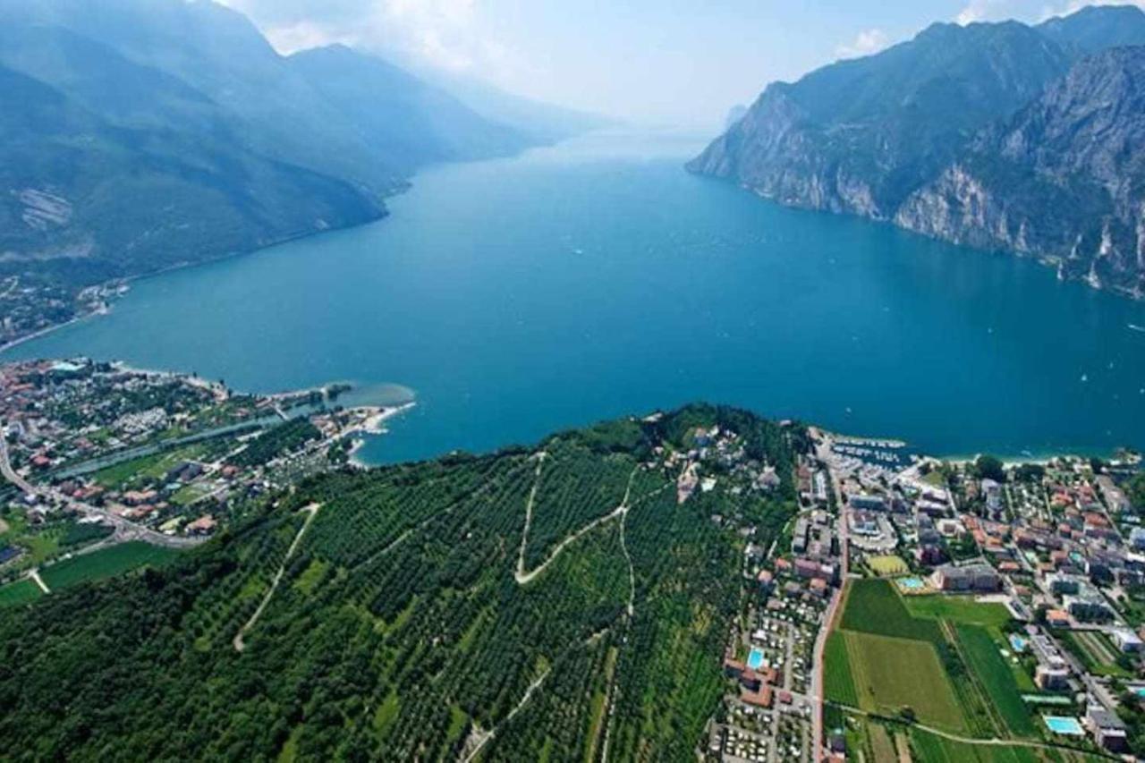 Relax Suite Holiday Apartment Cin It02215Cpajvf Riva del Garda Luaran gambar